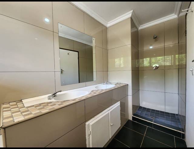 2 BEDROOM TOWNHOUSE FOR SALE IN THREE RIVERS PROPER